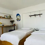 Casa Shprese - Wooden アパート