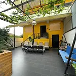 Casa Shprese - Wooden ティラナ