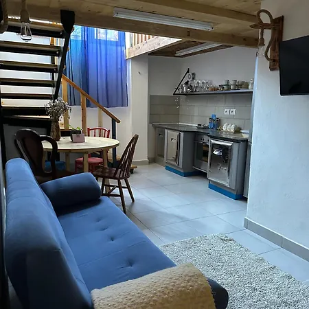 Casa Shprese - Wooden *