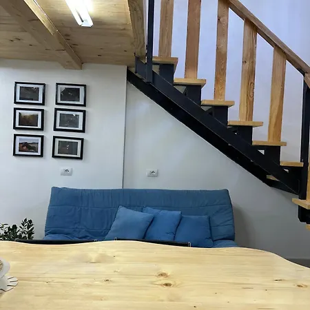 Casa Shprese - Wooden تيرانا