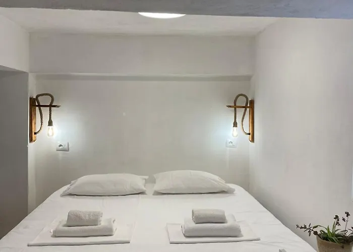 Apartman Casa Shprese - Wooden Tirana
