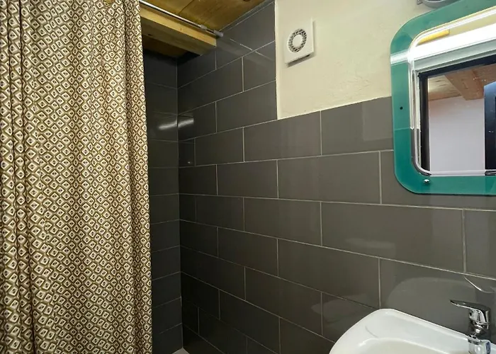 Casa Shprese - Wooden Tirana